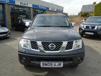 NISSAN NAVARA